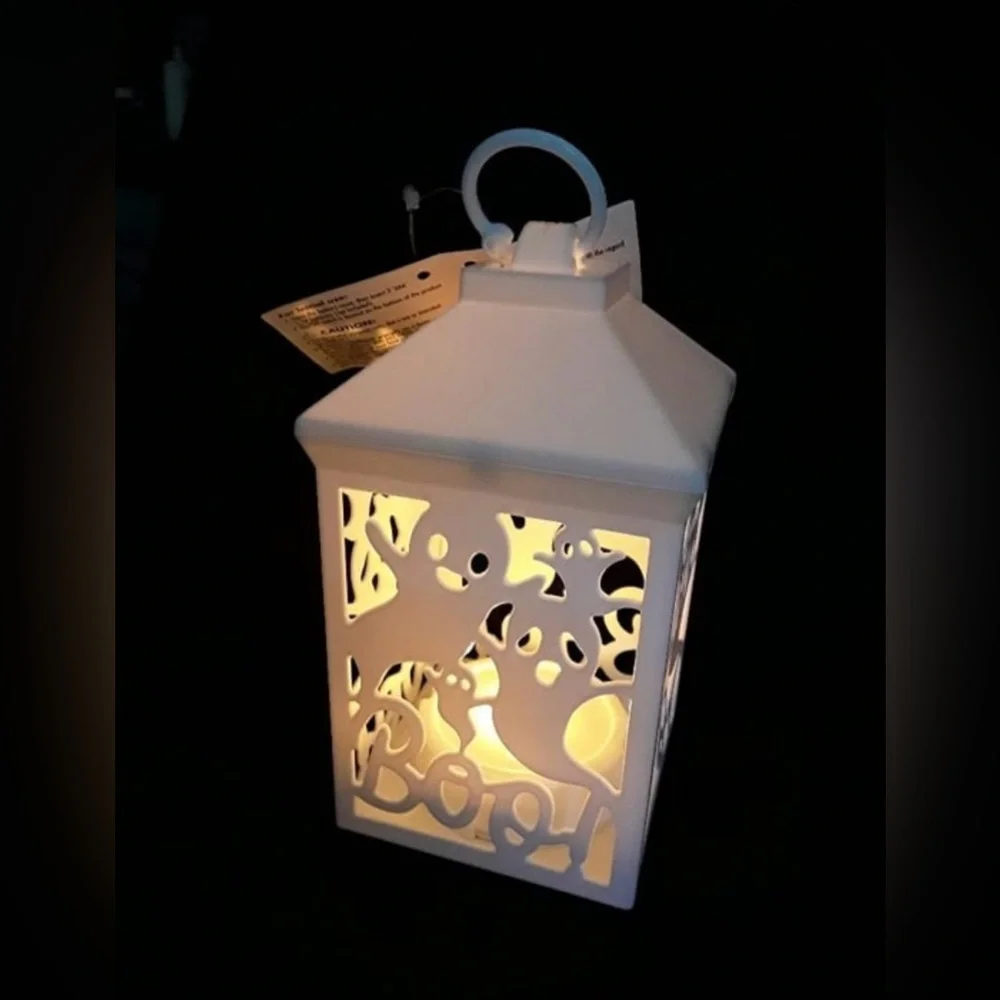 👻 LIGHT UP GHOST LANTERN 👻